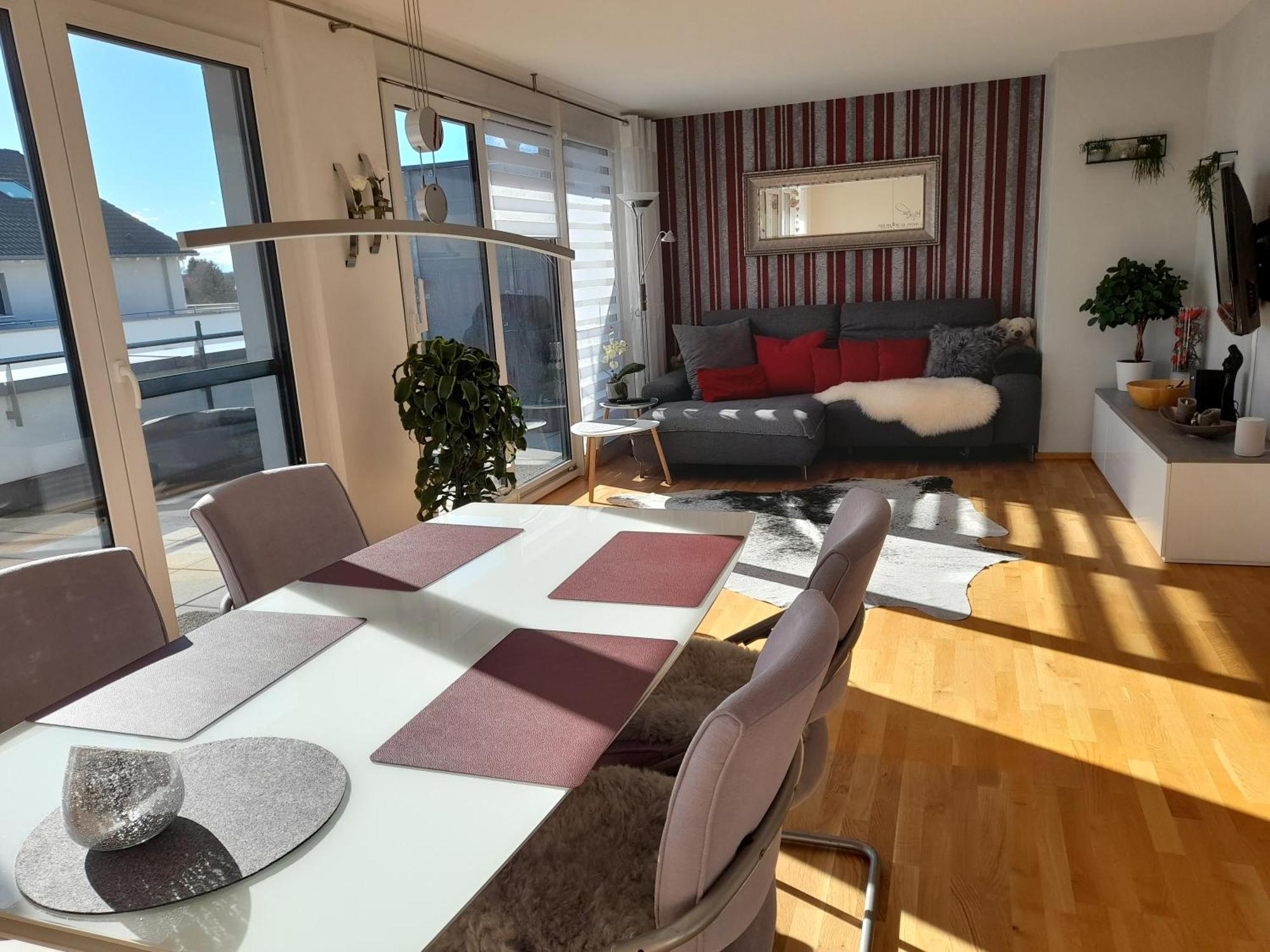 Tina's Lounge Penthousewohnung FDH